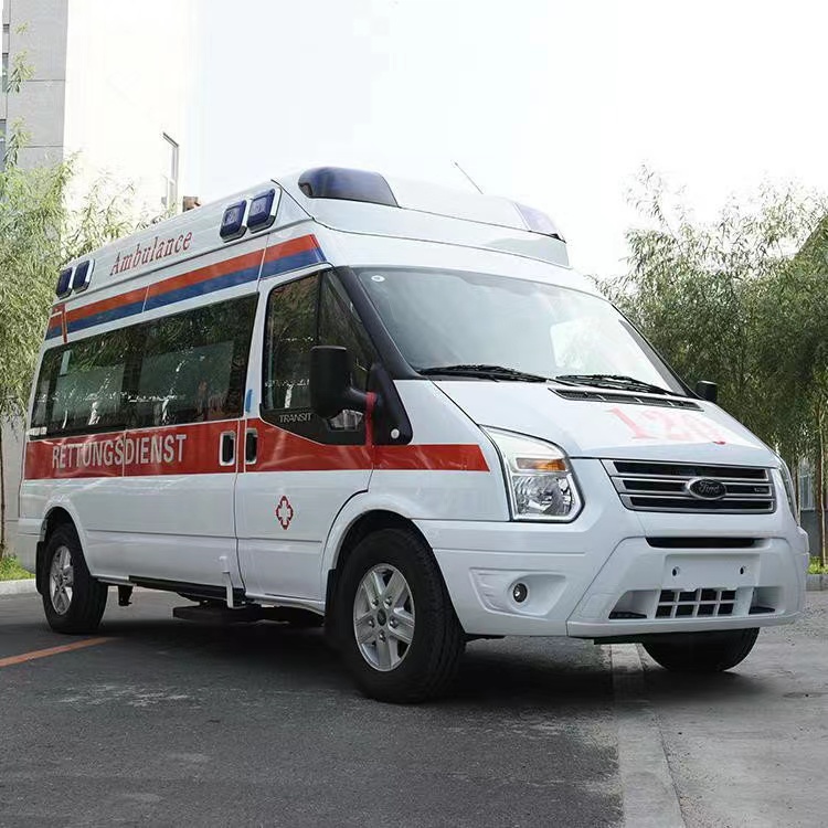 西市行动不便者长途救护车租赁：安全转运的核心注意事项​