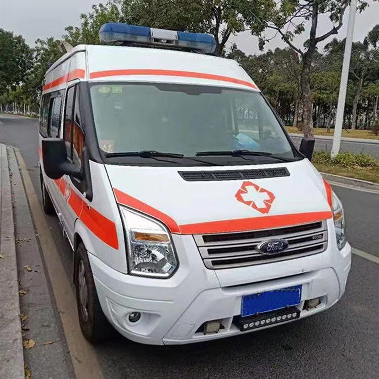 西市用途不同，救护车装备标准也不同